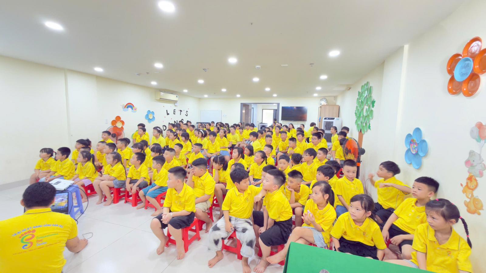Cơ hội cuối cùng để đăng ký khóa học bán trú hè 2026