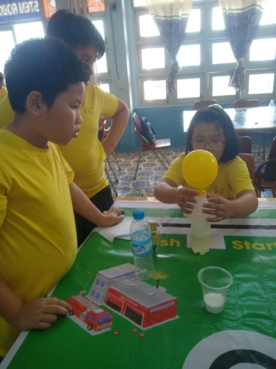 STEM giúp trẻ phát triển điều gì?