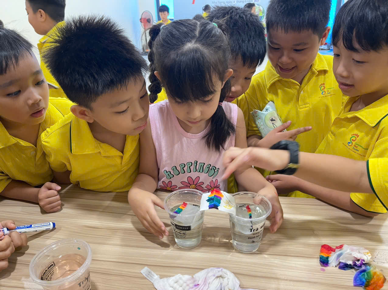 Trẻ được trải nghiệm gì trong lớp STEM CSC?